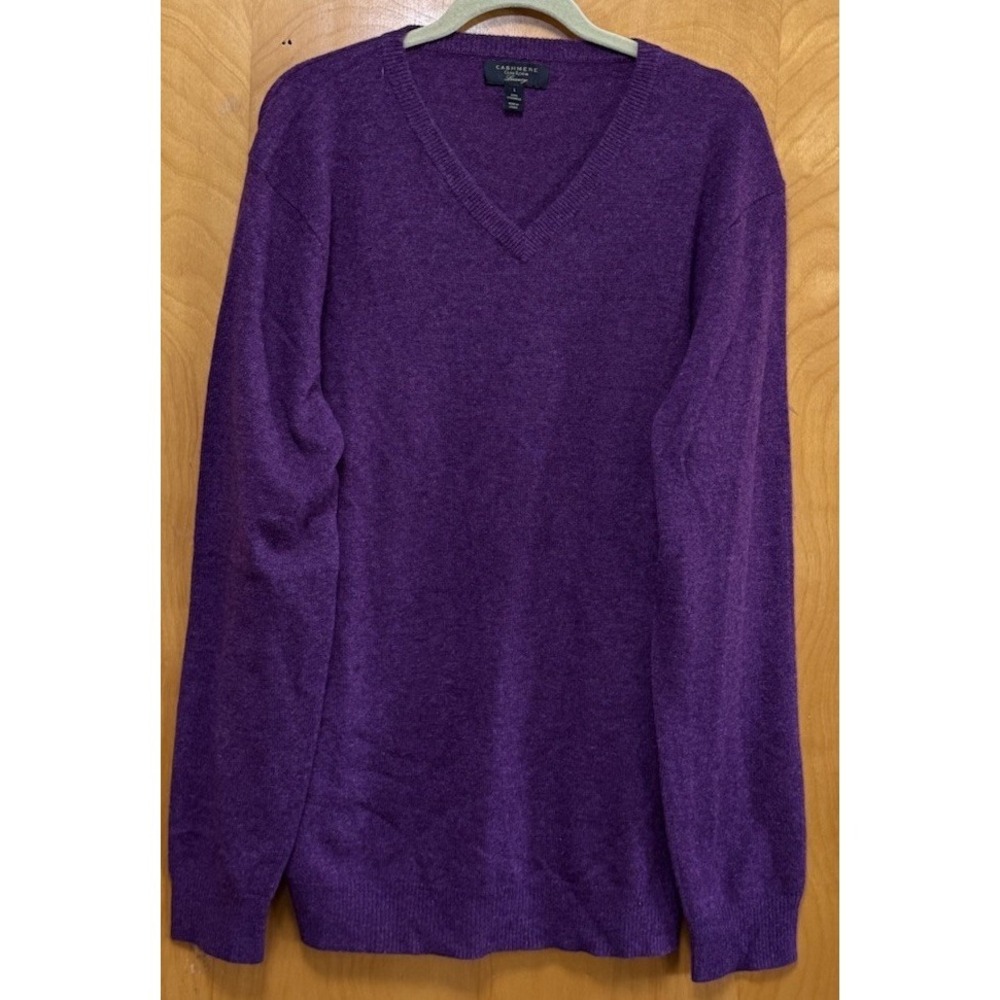 Club Room Luxury 100% Cashmere V-Neck Sweater Amethyst Purple Men's Size M NEW - Picture 2 of 9